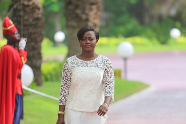 Photos: Aminta Angelique Manga, ministre de l'Economie Solidaire et de la Micro finance 