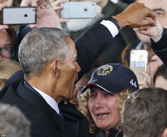 Obama quitte la Maison-Blanche: ces images risquent de vous faire pleurer...