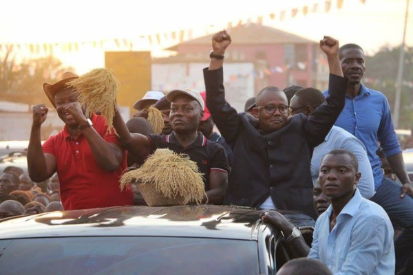 Bissau: le Président José Mario Vaz de retour des rizières 