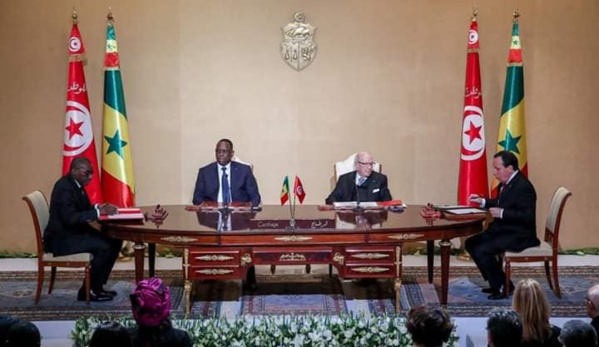 Macky Sall est arrivé en Tunisie pour une visite officielle