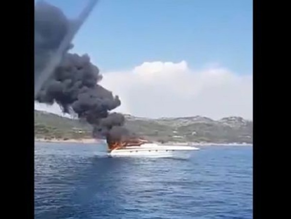 Le bateau de Maître Gims en flammes: Le rappeur secouru