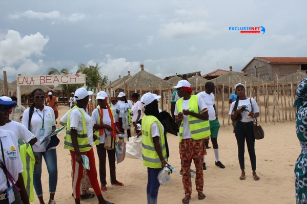 Les images du lancement du programme "Dakar Plages Propres" 