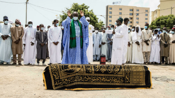 Inhumation de Habré : Aucun représentant officiel, aucun ministre Sénégalais n’est en revanche venu