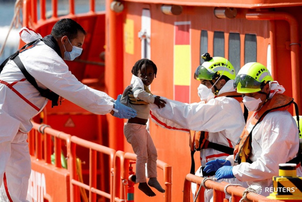 El Hierro accueille 146 migrants, dont une femme décédée