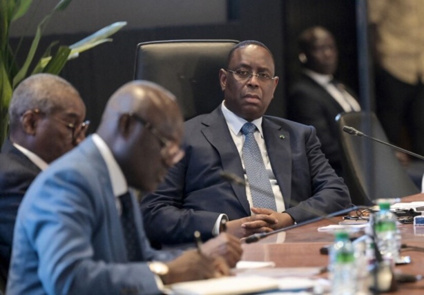 Macky Sall acte la mort de Benno Book Yaakaar