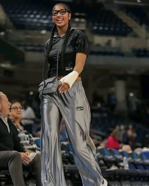 Angel C. Reese : Une étoile montante de la WNBA