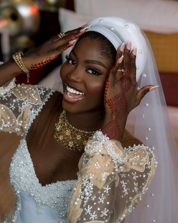 De la publicité au mariage : Le Parcours inattendu de Fatou Ndiaye et Bass Thioung