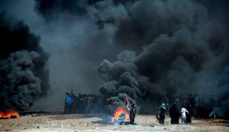 Champagne à Jérusalem, sang à Gaza: 55 Palestiniens tués en une journée