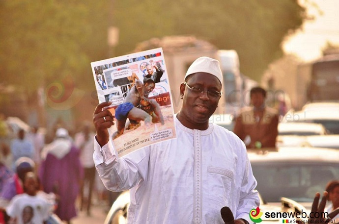 Macky Sall lance la traque des fakes news