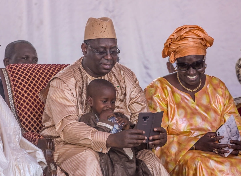 Macky Sall: «Vous êtes désormais un million de personnes à suivre sur Twitter mes actions...»