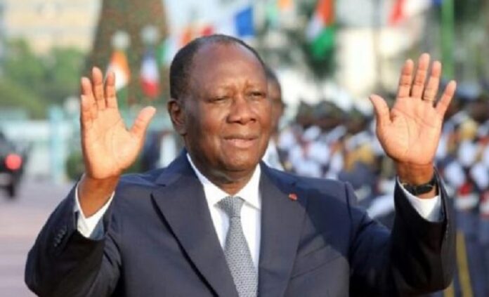 Présidentielle ivoirienne: Alassane Ouattara revient sur sa décision et se porte candidat