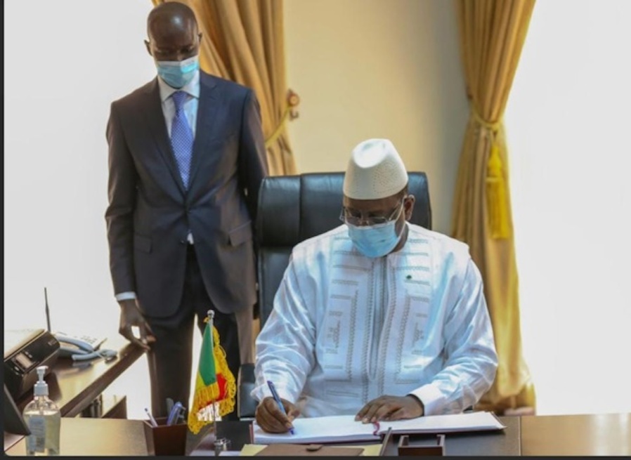 Tabaski 2021 : Le Chef de l'Etat, Macky Sall gracie 450 prisonniers