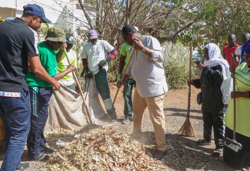 Insalubrité : Macky Sall ressuscite le "Cleaning day"