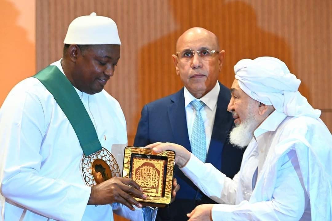 Mauritanie : ​Le président gambien Adama Barrow reçoit un prix !!!