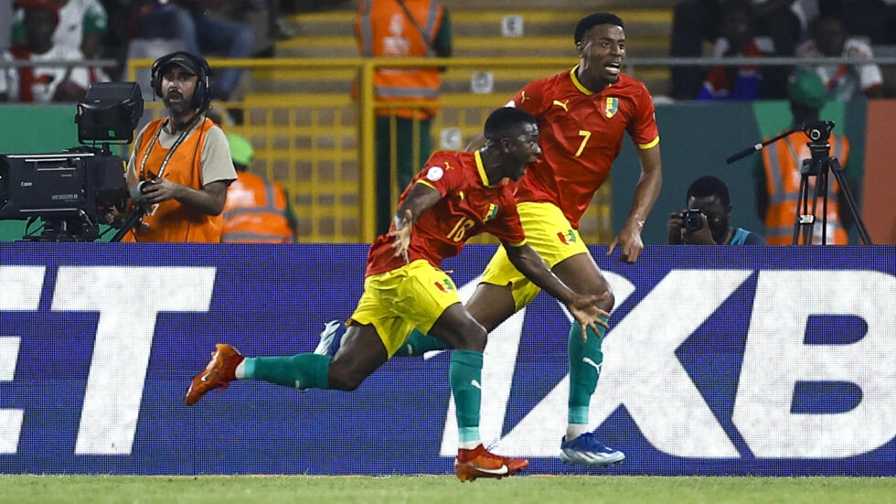 CAN 2023 : la Guinée s’impose contre la Gambie et met un pied en huitièmes de finale