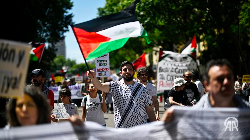 Madrid : Des milliers de voix condamnent le silence complice face au drame à Gaza