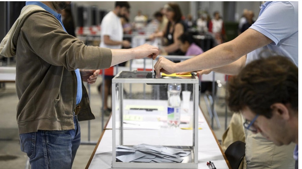 Législatives en France: la participation s'élève à 59,39%, selon le ministère de l'Intérieur