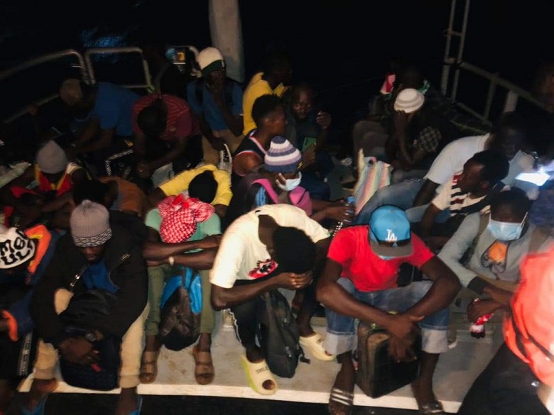 Gambie : 49 Migrants interceptés par la marine au large de Barra