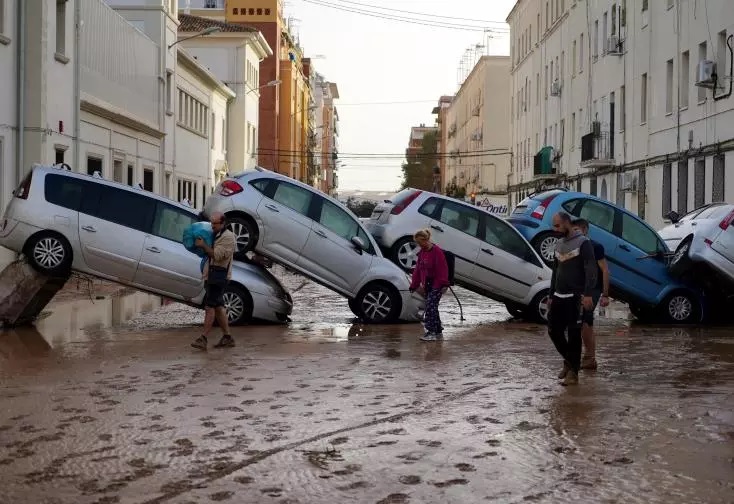 Espagne: au moins 95 morts et de nombreux disparus dans des inondations