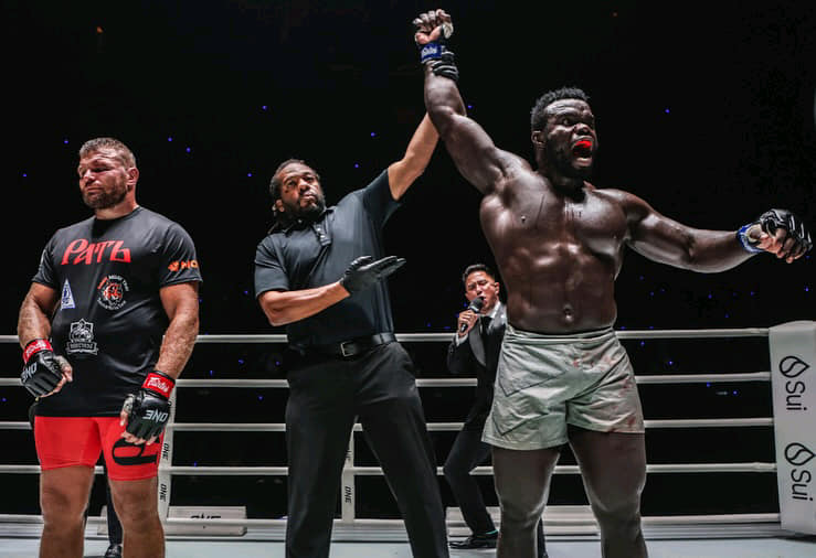 Victoire Historique : Reug Reug, Premier Sénégalais Champion des Poids Lourds au ONE Championship