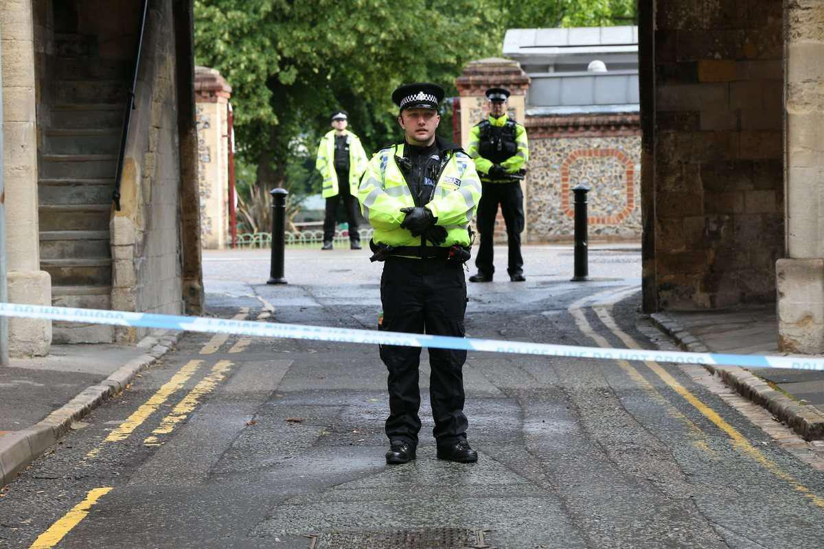 Manchester : un jeune Sénégalais arrêté pour le meurtre de son père