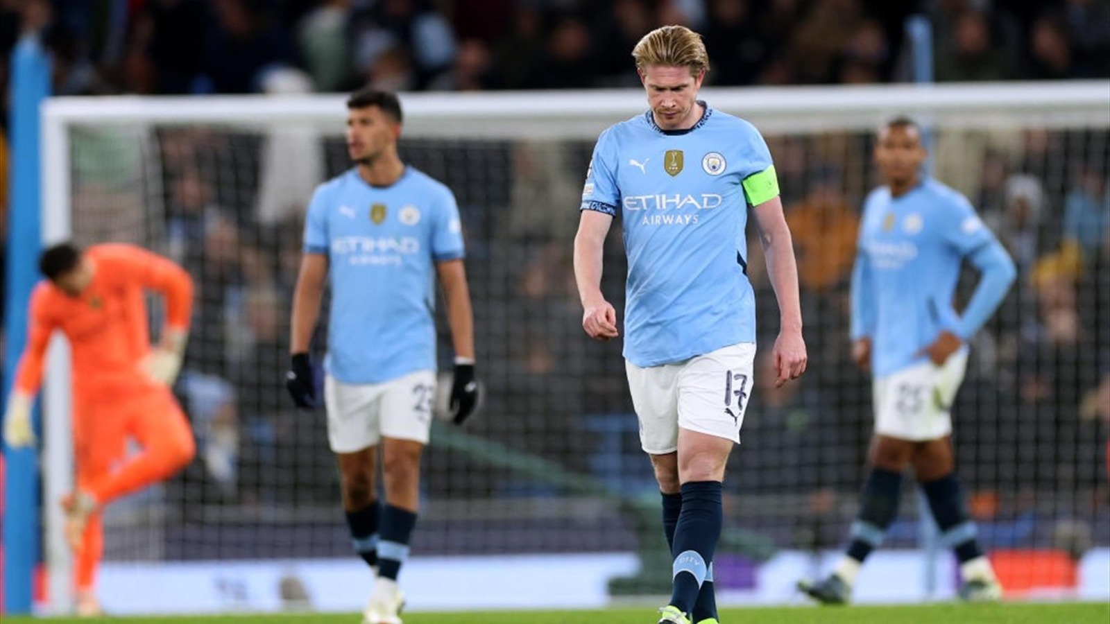 Premier League : Manchester City sombre face à Liverpool, qui file vers le titre