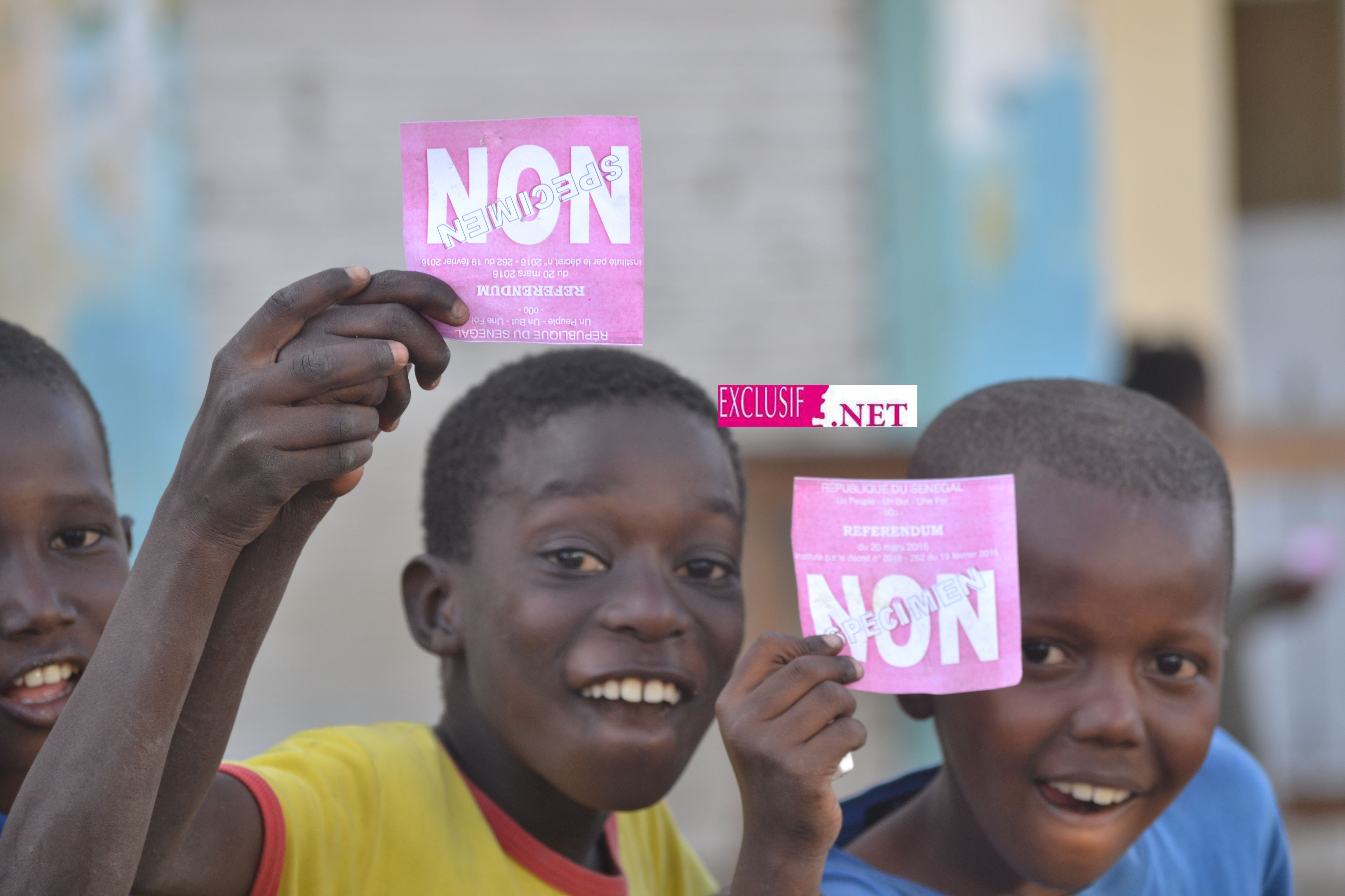 Insolite: même les enfants sensibilisent pour un Non massif