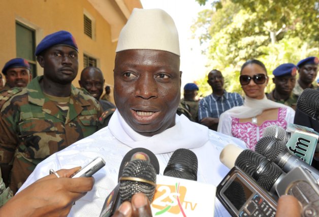 Jammeh porte plainte contre le Sénégal, les enquêteurs de la Cedeao à Dakar le 8 avril