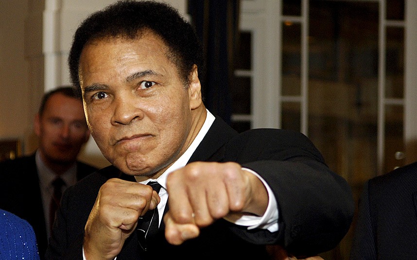 L'ancien boxeur américain Mohamed Ali est décédé à 74 ans