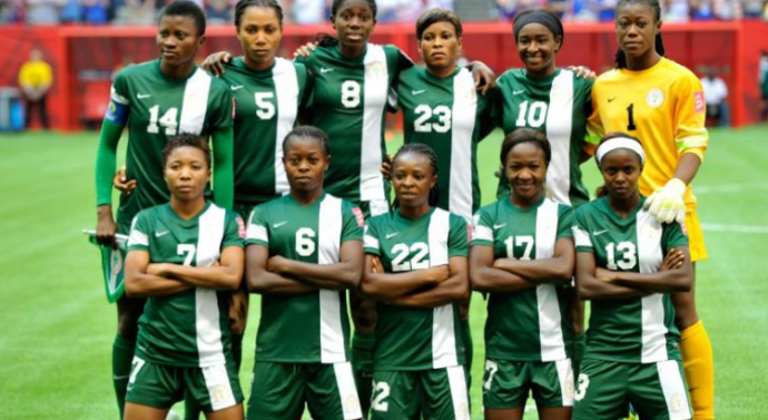 Nigeria: la fédération de football s’en prend à nouveau aux joueuses lesbiennes