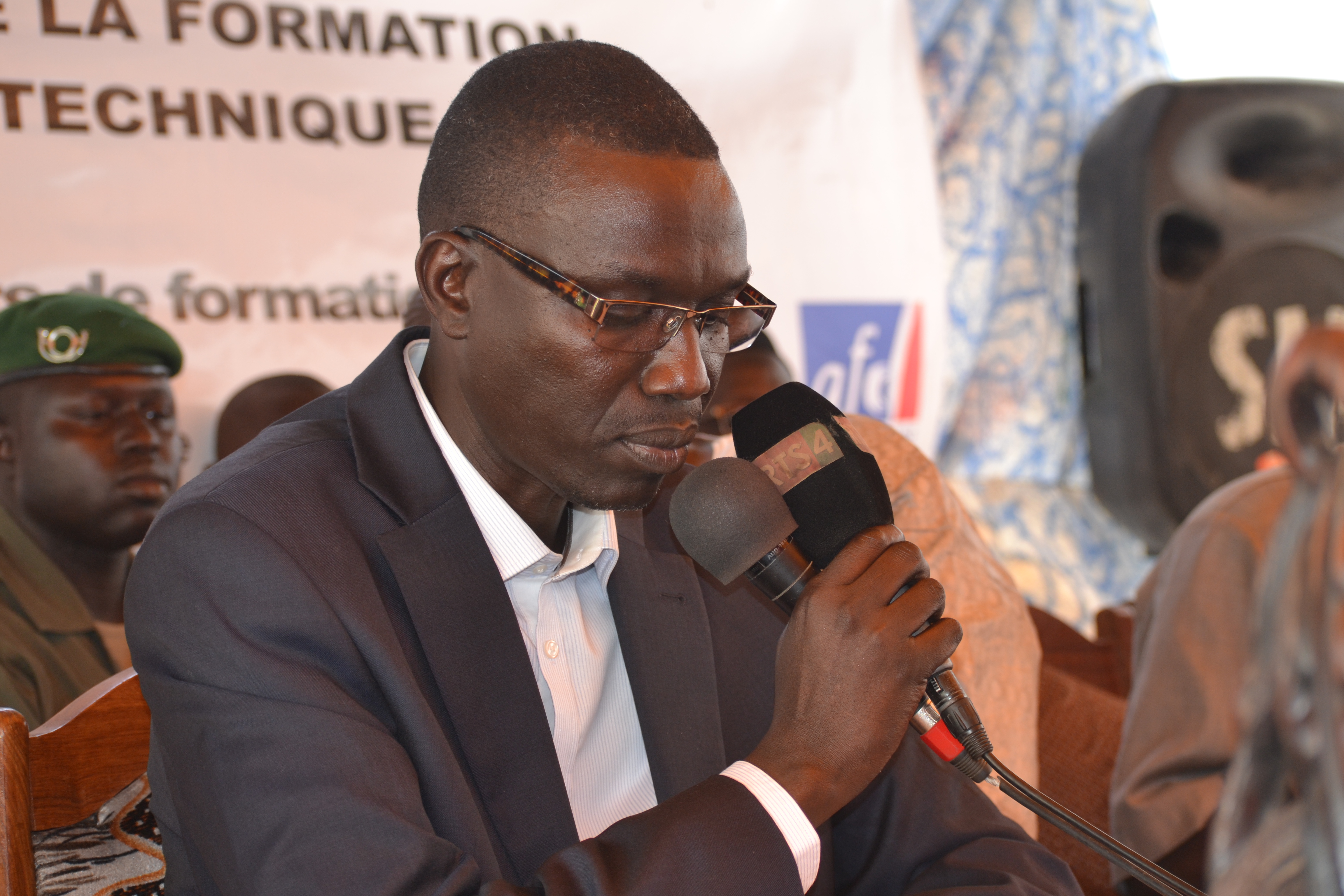 Dakar Dem Dikk: l’ex-DG,  Dame Diop accusé de détournement