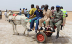 Arrêt sur image : Des autorités administratives Sénégalaises à bord d'une charrette