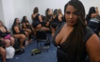 Brésil: des femmes rondes à l'honneur dans un salon érotique à Rio