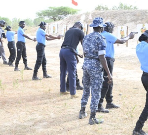 Sénégal : Le personnel de l'ASP formé au tir sous la direction du capitaine Sydina Oumar Touré