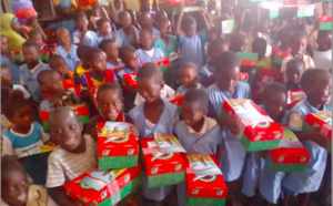 Éducation pour tous : le geste généreux du Pasteur Akounguéla envers les écoliers de Vélingara