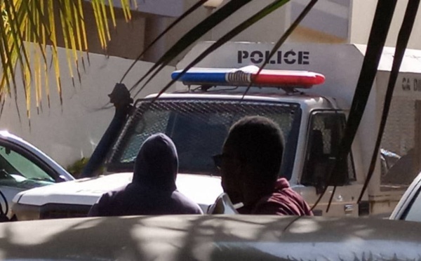 Sénégal, neuf policiers arrêtés pour vol de 200 millions de Francs CFA
